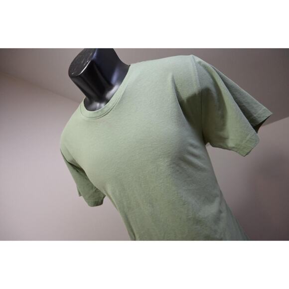Skora Gym Shirt Green Tee Wicking Fitted RUN REAL Athletic Mens Size Large - Picture 1 of 9